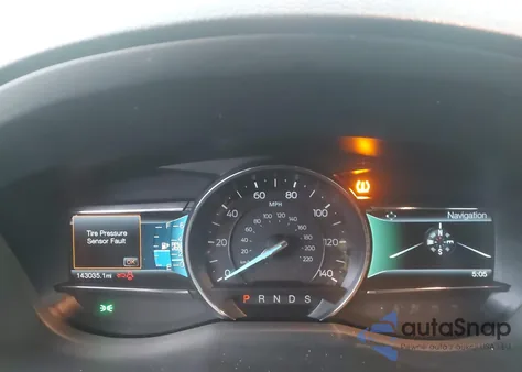 2017 Ford Explorer Sport z USA, uszkodzony, nr VIN 1FM5K8GT5HGA57940